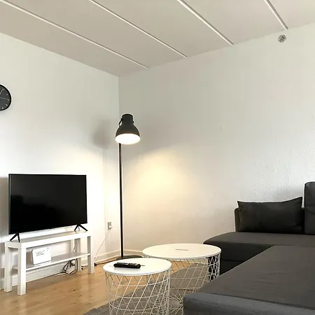 Tow-bedroom Located In The Beautiful Of Apartmán